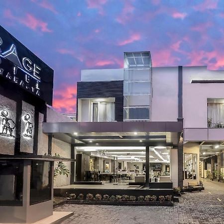Grage Jogja Hotel ジョグジャカルタ エクステリア 写真