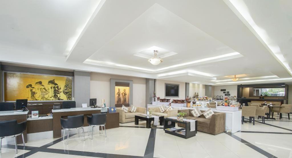 Grage Jogja Hotel ジョグジャカルタ エクステリア 写真